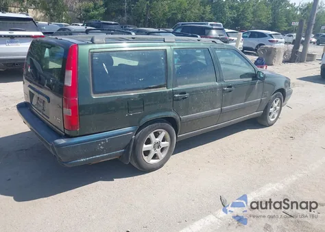 1998 Volvo V70 Awd from USA, damaged, VIN YV1LZ5647W2527020